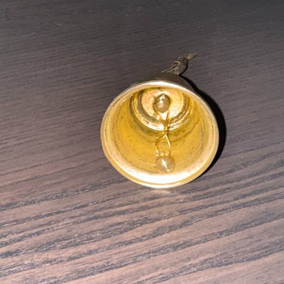 Small Vintage Brass Bell Bird Handle Hong Kong - Picture 5 of 6